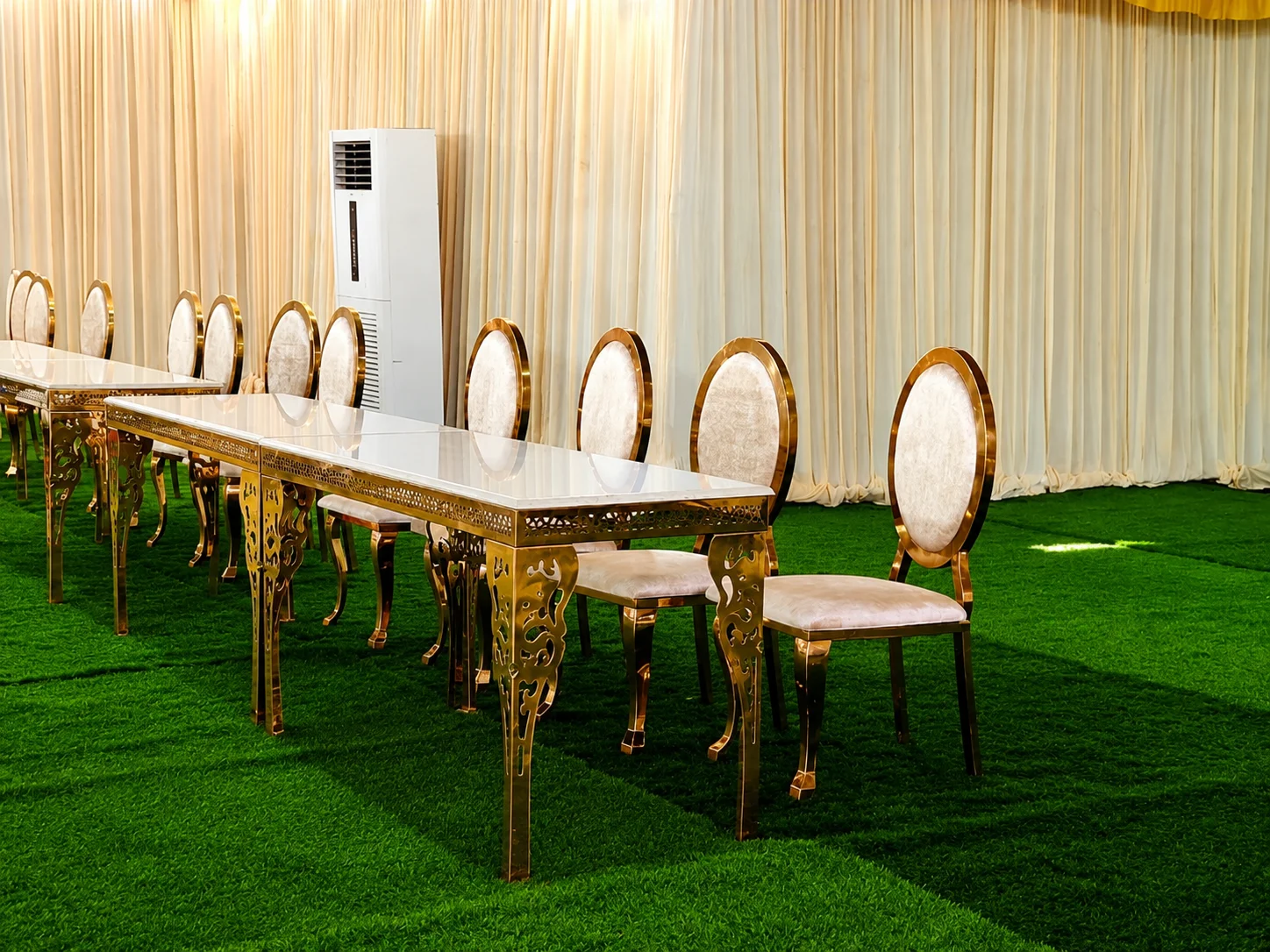 Grand Banquet Hall Seating Arrangement